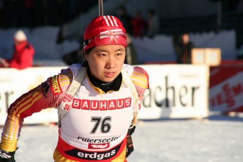 HOU Yuxia. Hochfilzen/Osrblie 2006 Women Sprint