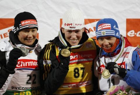 HAUSWALD Simone, , WILHELM Kati, , ZAITSEVA Olga. World Championship 2009. Sprint. Women.