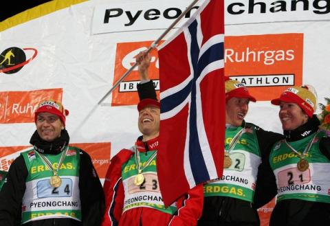 BERGER Lars, , BJOERNDALEN Ole Einar, , HANEVOLD Halvard, , SVENDSEN Emil Hegle. World Championship 2009. Relay. Men.