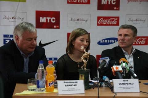 SEMERENKO Vita, , BRYNZAK Volodymyr. Vita Semerenko - sportsman of the month