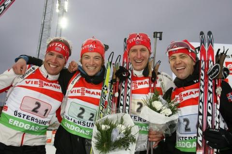 BERGER Lars, , BJOERNDALEN Ole Einar, , OS Alexander, , SVENDSEN Emil Hegle. Ostersund 2009. Relays.