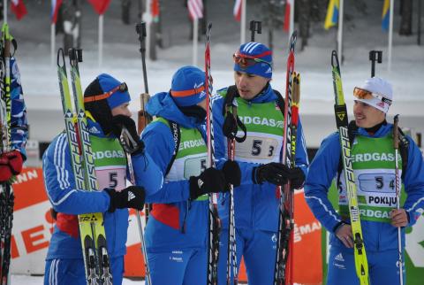 ZAITSEVA Olga, , SLEPTSOVA Svetlana, , SHIPULIN Anton, , USTYUGOV Evgeny. Pokljuka 2010. Mixed relay