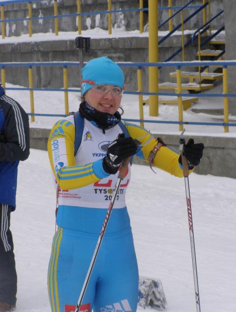 DZHIMA Yuliia. Ukrainian Biathlon Cup, December 2010. Tysovets
