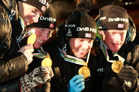 BJOERNDALEN Ole Einar, , BERGER Tora, , FLATLAND Ann Kristin, , BOE Tarjei. World championship 2011. Mixed relay
