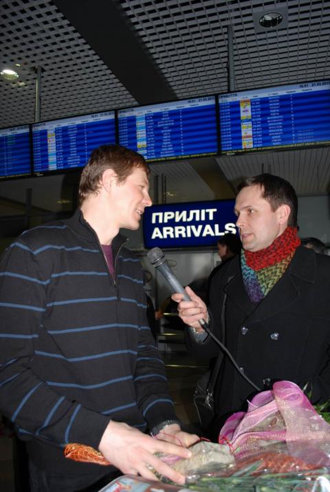 DERYZEMLYA Andriy. Meeting of the biathlon team of Ukraine. Kyiv, Boryspil airport, 21.03.2011