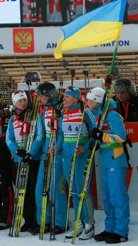 KHVOSTENKO Oksana, , SEMERENKO Valj, , SEMERENKO Vita, , BILOSYUK Olena. World championship 2011. Relay. Women
