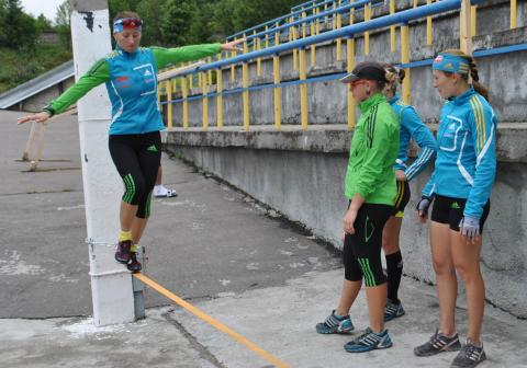 SEMERENKO Vita, , BURDYGA Natalya, , DZHIMA Yuliia. Tysovets 2011. Training of the Ukrainian team