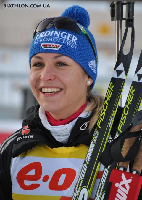 NEUNER Magdalena. Hochfilzen 2011. Sprint. Women