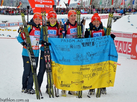SEMERENKO Valj, , SEMERENKO Vita, , BILOSYUK Olena, , DZHIMA Yuliia. Hochfilzen 2013. Relay (women)