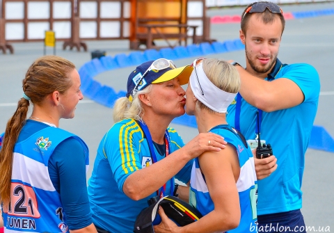 SEMERENKO Valj, , BELOVA Nadija, , PETRENKO Iryna. Tyumen 2014. Summer WCH. Mixed relay.