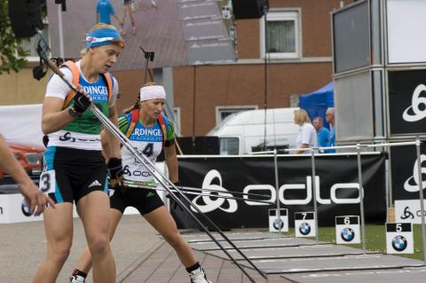 SEMERENKO Vita, , VILUKHINA Olga. City biathlon in Puettlingen 2012 (qualification)