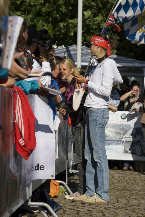 BACHMANN Tina, , NEUREUTHER Miriam. City biathlon in Puettlingen 2012 (finals)
